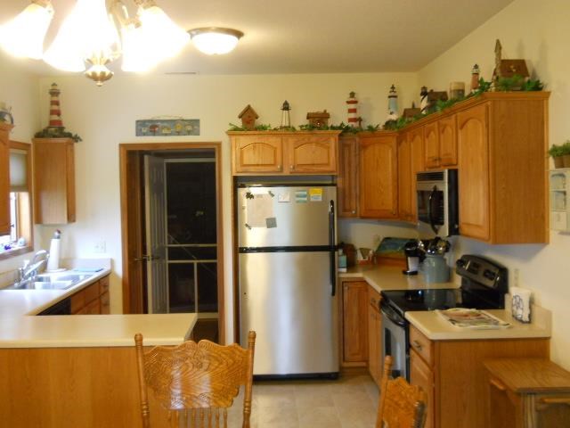 2411 Deerfield Court Decatur, IN 46733 - Photo 8 of 13