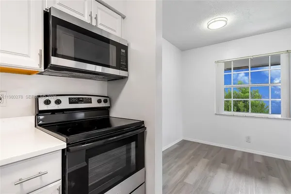 $2,095 | 2327 Northwest 52nd Court, Unit 2327, Fort Lauderdale, FL 33309