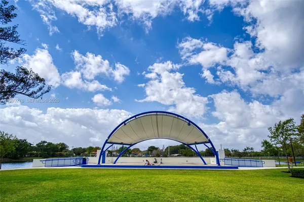 $2,095 | 2327 Northwest 52nd Court, Unit 2327, Fort Lauderdale, FL 33309