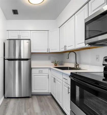 $2,095 | 2327 Northwest 52nd Court, Unit 2327, Fort Lauderdale, FL 33309