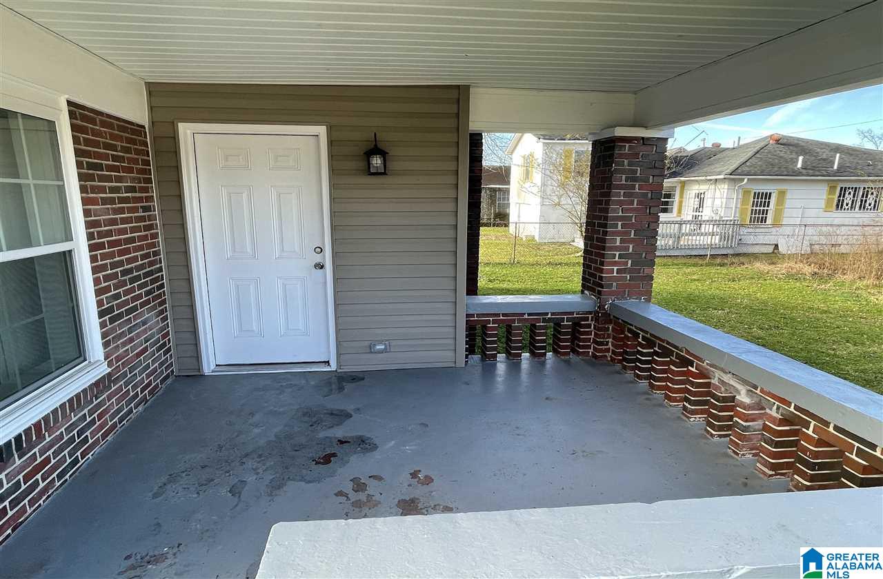 609 65th Street Fairfield, AL 35064 - Photo 4 of 23