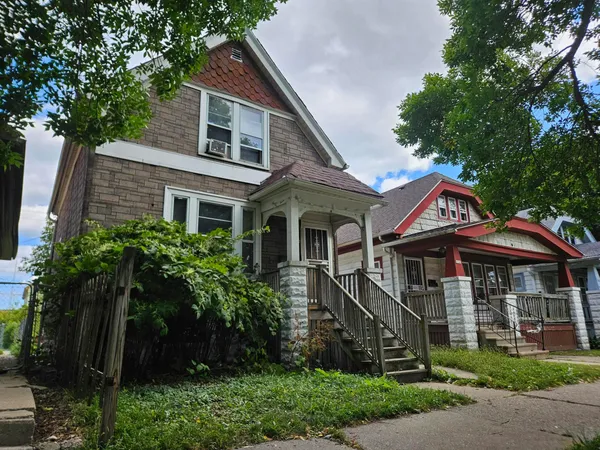 $125,000 | 4050 North 6th Street, Milwaukee, WI 53212