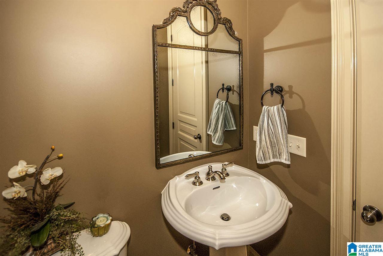 1005 Ridge Circle Birmingham, AL 35242 - Photo 14 of 43