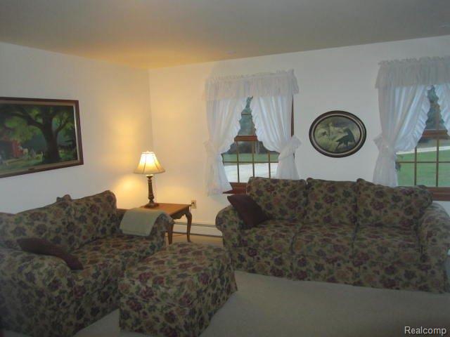 21044 31 Mile Road Ray, MI 48096 - Photo 9 of 29 2013-10-05 05.25.49.jpg