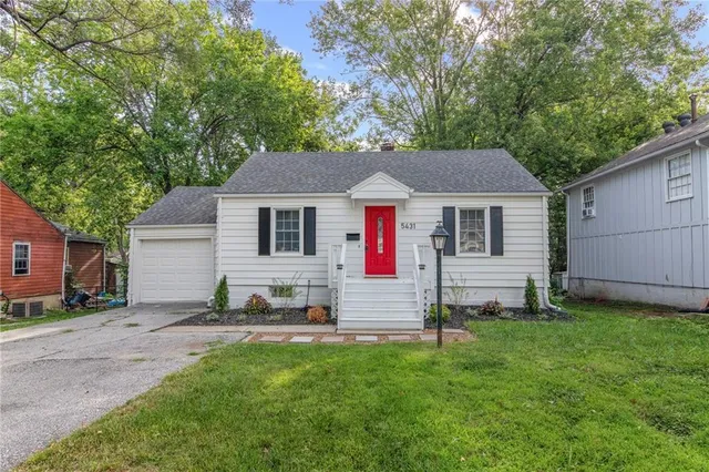 $365,000 | 5431 Woodson Road, Mission, KS 66202