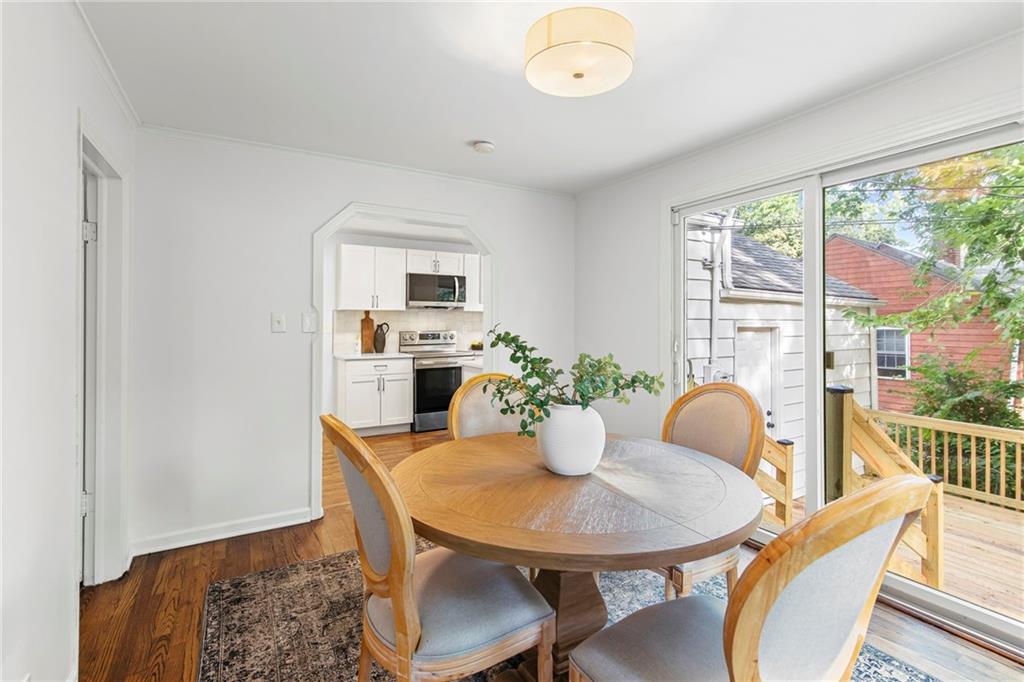 5431 Woodson Road Mission, KS 66202 - Photo 13 of 32