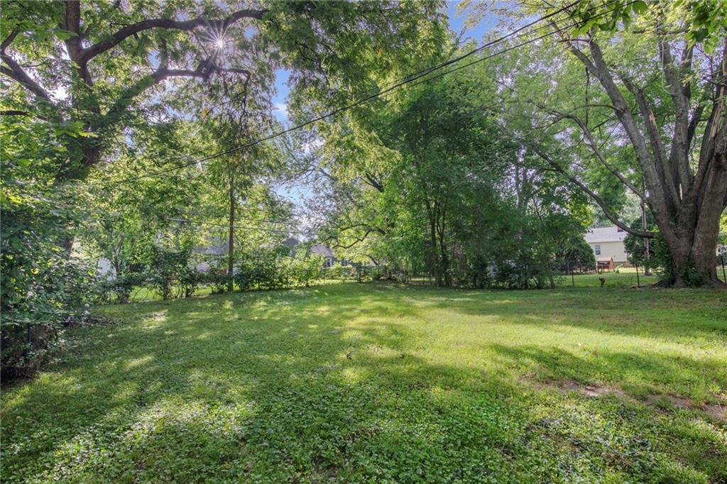 5431 Woodson Road Mission, KS 66202 - Photo 28 of 32