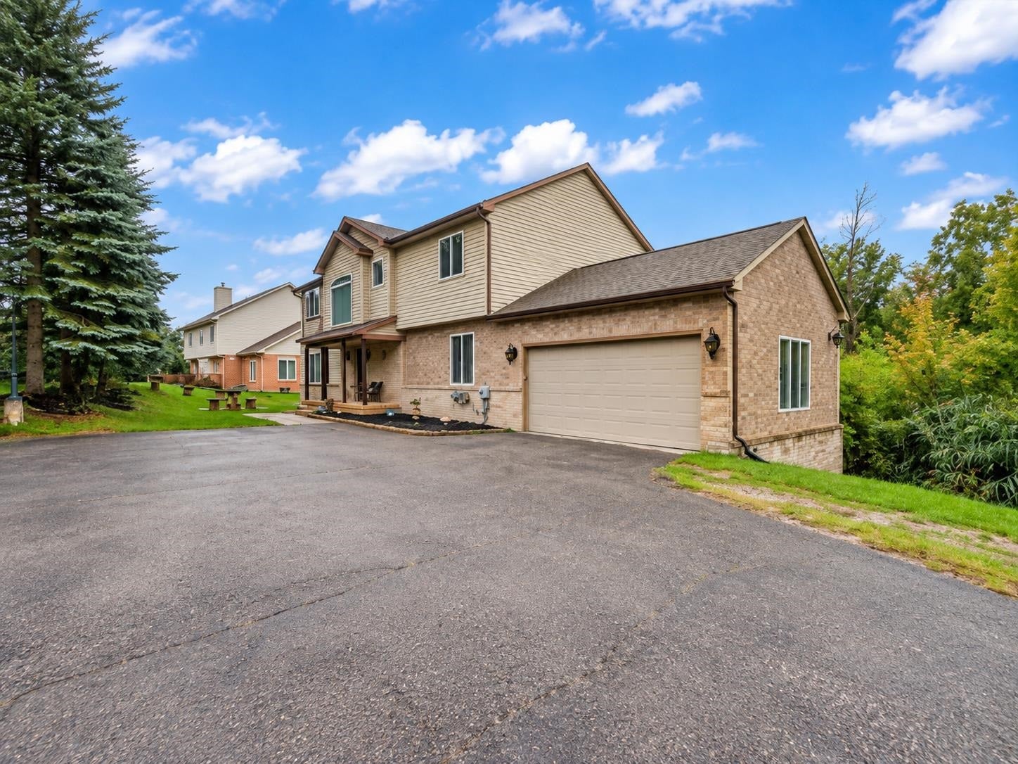 7295 West Maple Road West Bloomfield, MI 48322 - Photo 2 of 40 Gallery Image 2