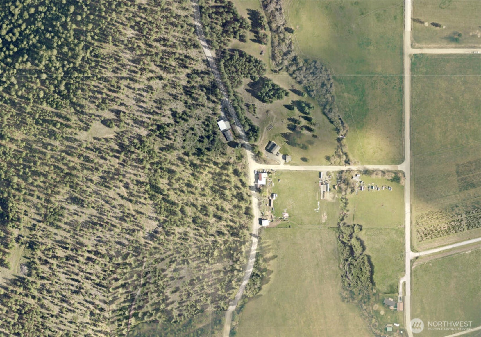 99 North Idaho Road Liberty Lake, WA 99019 - Photo 2 of 2 a bathroom with a shower