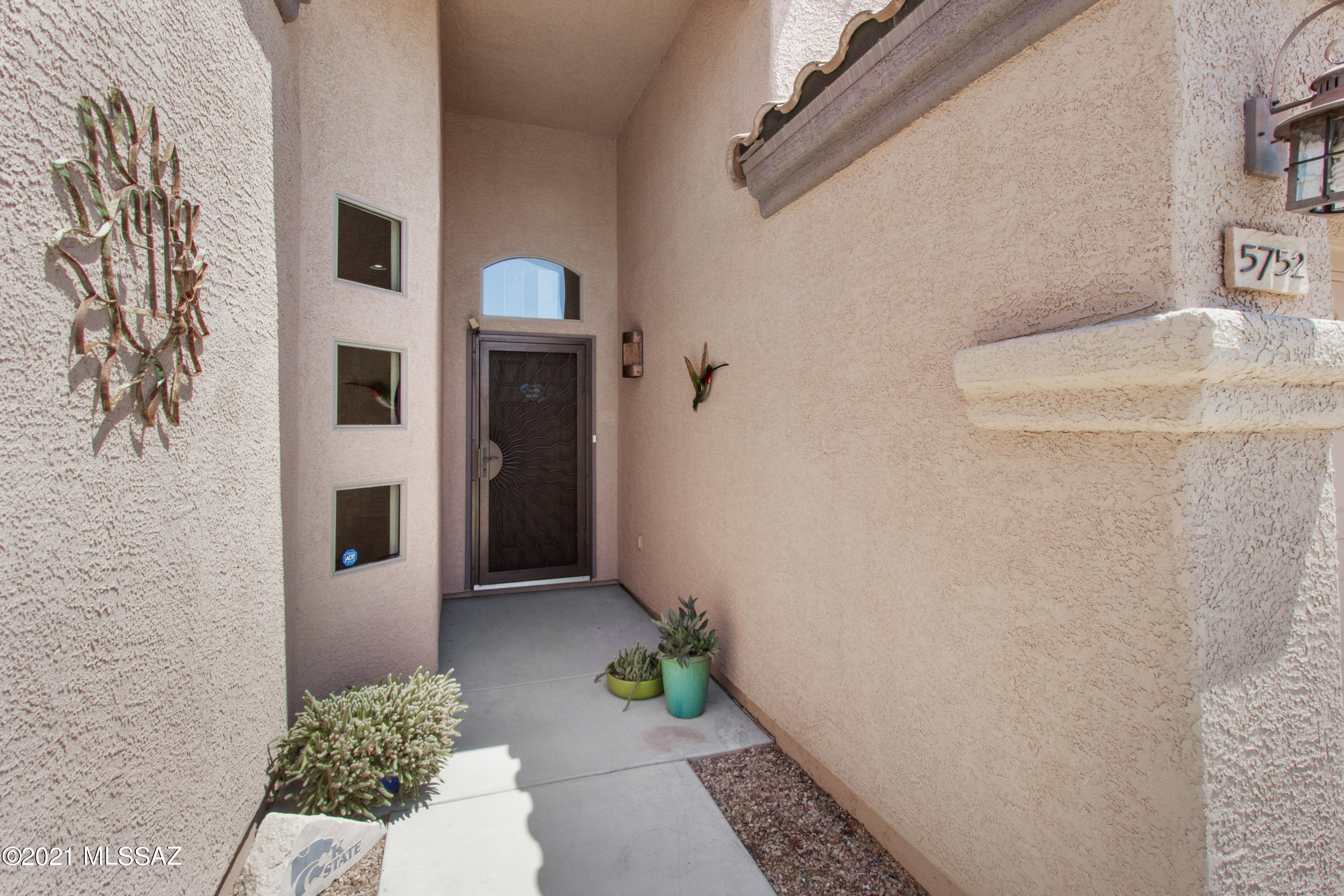 5752 West Midnight Chorus Road Tucson, AZ 85735 - Photo 4 of 35 Gallery Image 4