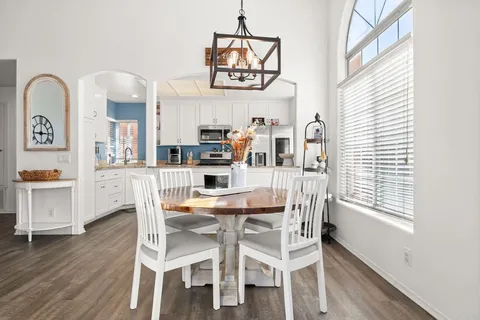 $675,000 | 3575 Cameo Drive, Unit 45, Oceanside, CA 92056