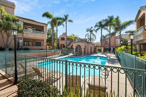 $675,000 | 3575 Cameo Drive, Unit 45, Oceanside, CA 92056