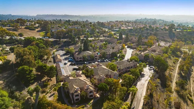 $675,000 | 3575 Cameo Drive, Unit 45, Oceanside, CA 92056