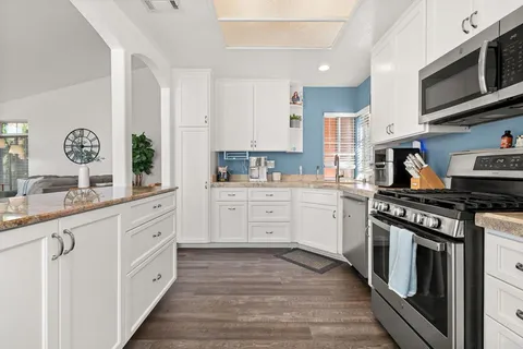 $675,000 | 3575 Cameo Drive, Unit 45, Oceanside, CA 92056