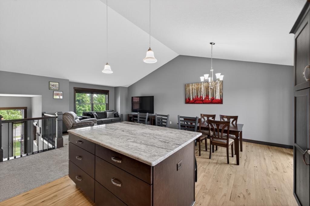 2287 Phoenix Road Southwest Rochester, MN 55902 - Photo 11 of 35