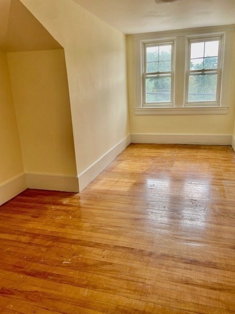 259 Massasoit Road Worcester, MA 01604 - Photo 11 of 23 a view of an ocean & window