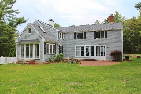 1500 South County Road Barnstable, MA 02655 - Photo 17 of 30 front view of a house with a yard