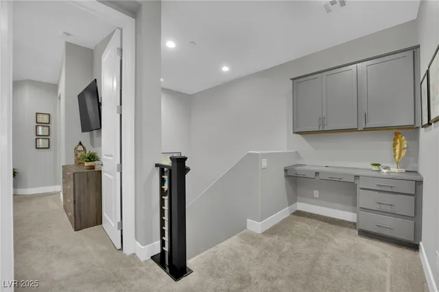 $2,950 | 45 Via Di Vita, Henderson, NV 89011