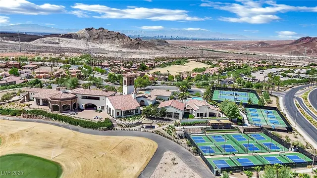 $2,950 | 45 Via Di Vita, Henderson, NV 89011