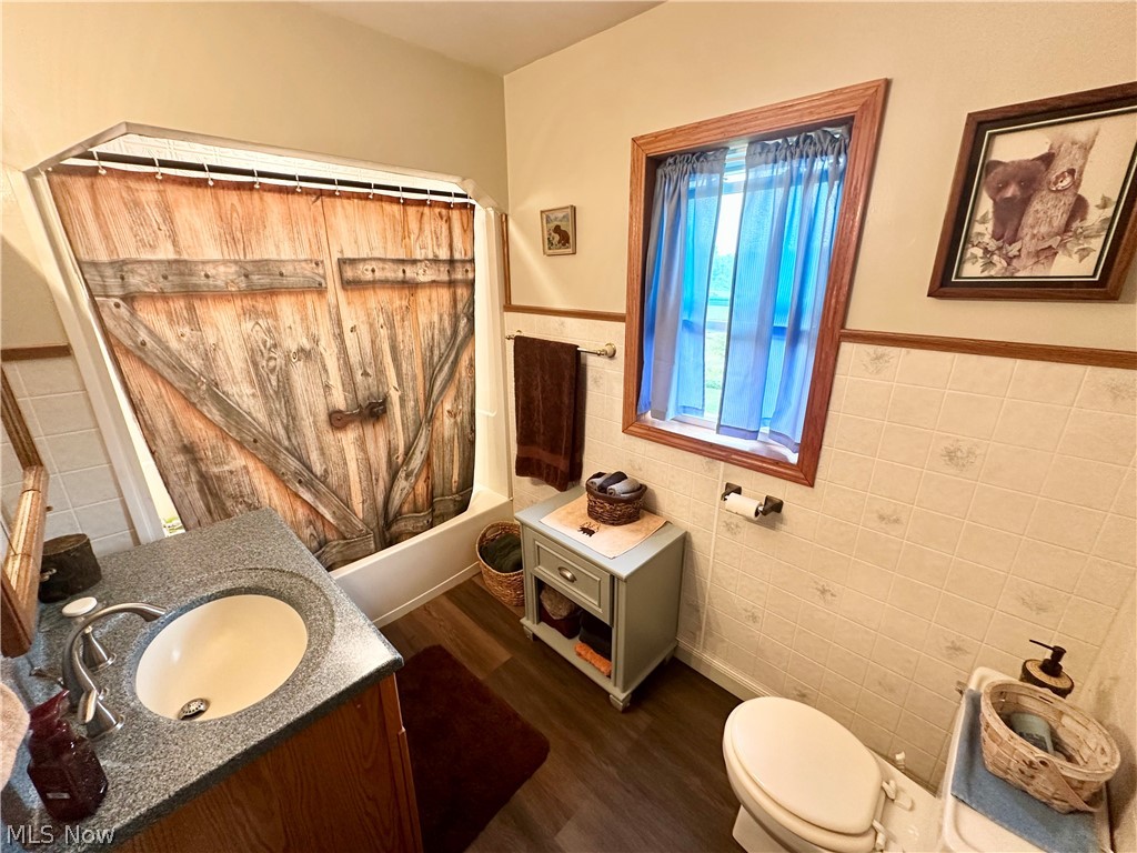 4260 Apple Pie Ridge Road Wellsburg, WV 26070 - Photo 24 of 42 Bathroom