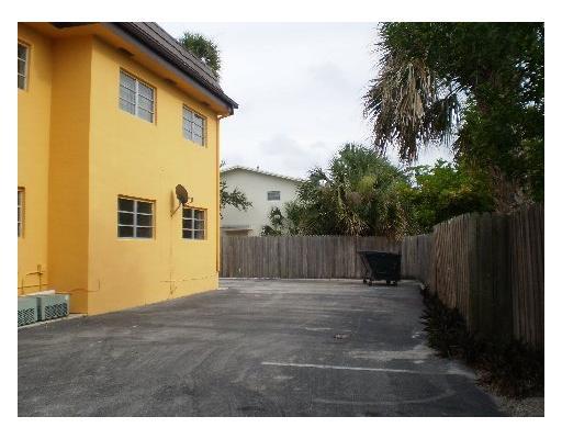 1199 Northwest 15th Court Boca Raton, FL 33486 - Photo 8 of 15 Additional Photo