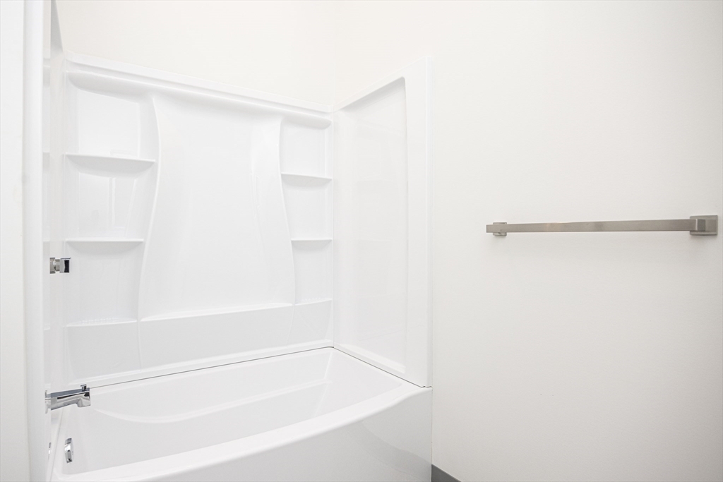 80 Middlesex Street, Unit 206 Lowell, MA 01852 - Photo 18 of 24