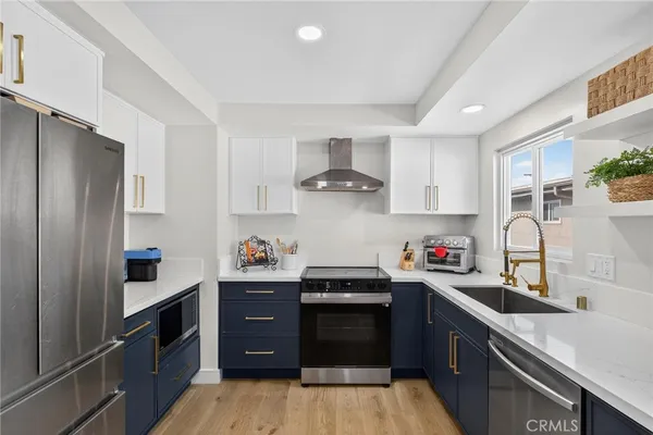 $499,900 | 14903 Normandie Avenue, Unit 204, Gardena, CA 90247