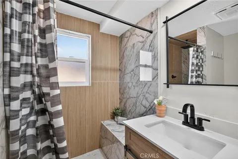 $499,900 | 14903 Normandie Avenue, Unit 204, Gardena, CA 90247