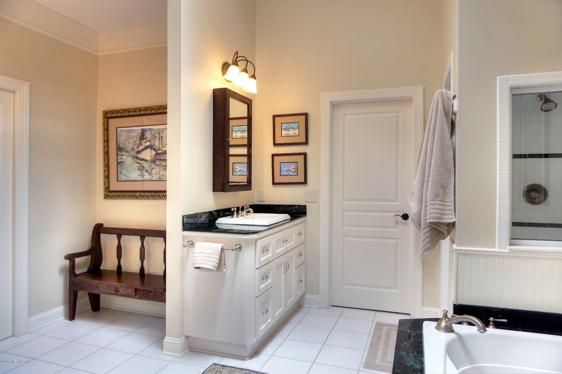 27 Marsh Hawk Road Fernandina Beach, FL 32034 - Photo 20 of 36 masterbath1-sm