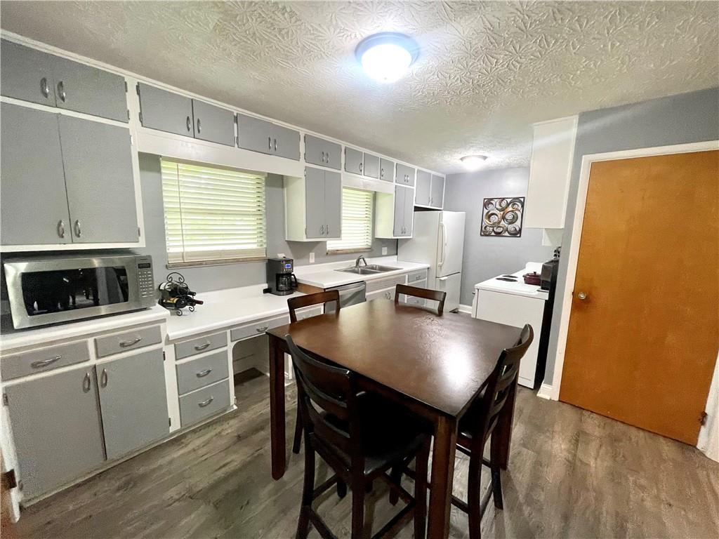 5919 Gray Road Indianapolis, IN 46237 - Photo 9 of 39 Gallery Image 9