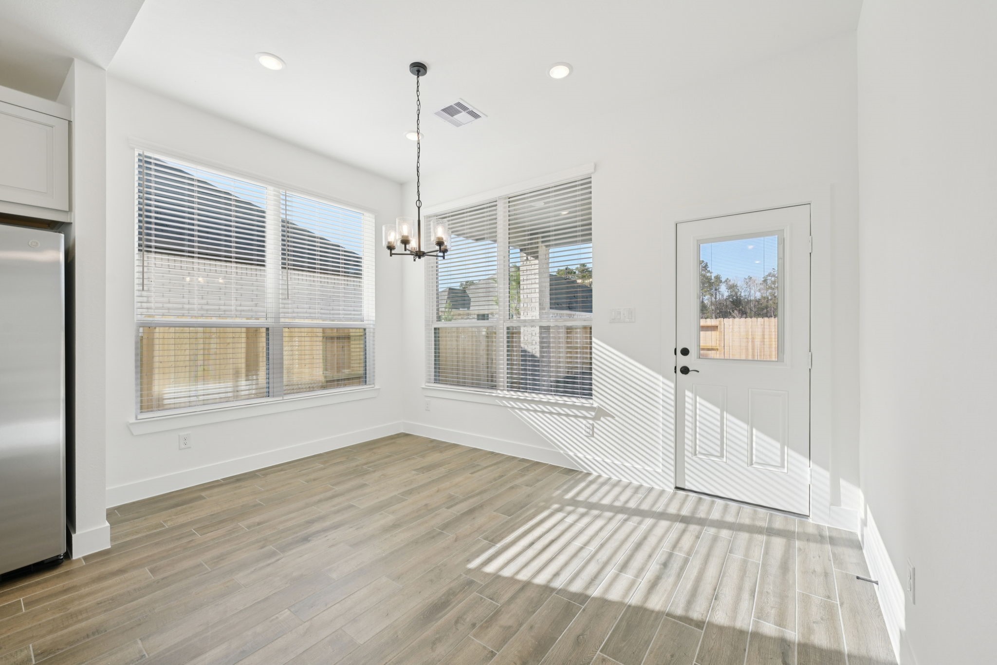 12853 Meadow Wind Way Conroe, TX 77302 - Photo 17 of 45