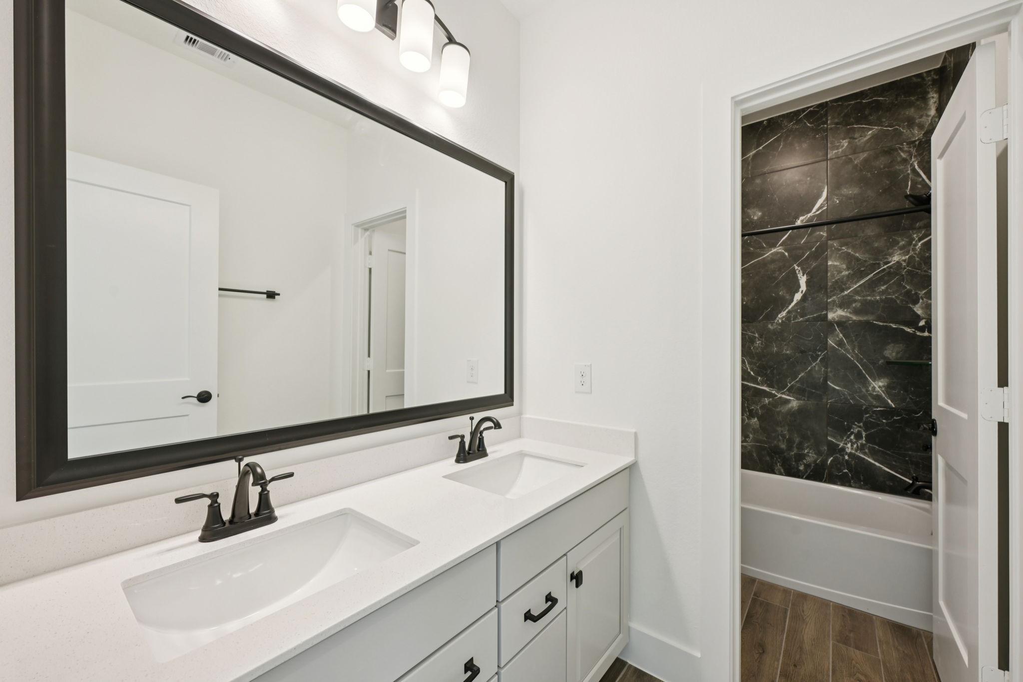 12853 Meadow Wind Way Conroe, TX 77302 - Photo 27 of 45