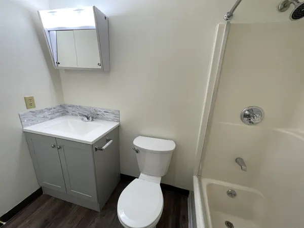 $1,799 | 3991 Old Brown Avenue, Unit 113, Manchester, NH 03103