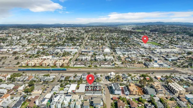 a en suite bathroom with a sink and a mirror