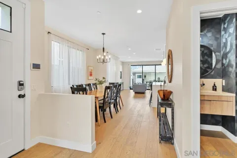 $2,290,000 | 523 South Myers Street, Oceanside, CA 92054