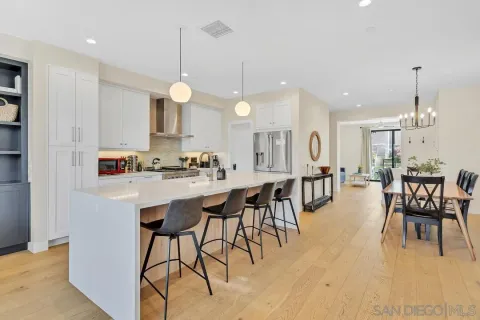 $2,290,000 | 523 South Myers Street, Oceanside, CA 92054