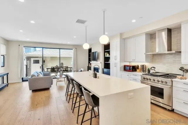 $2,290,000 | 523 South Myers Street, Oceanside, CA 92054