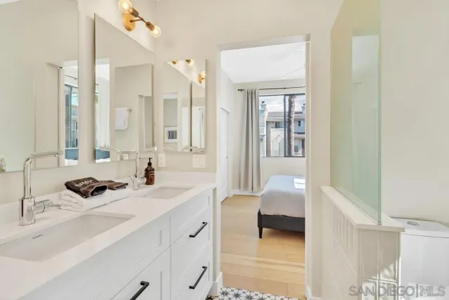 $2,290,000 | 523 South Myers Street, Oceanside, CA 92054