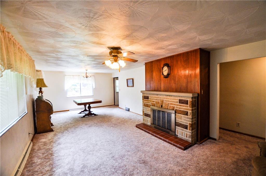 625 Chicora Road Butler, PA 16001 - Photo 2 of 21