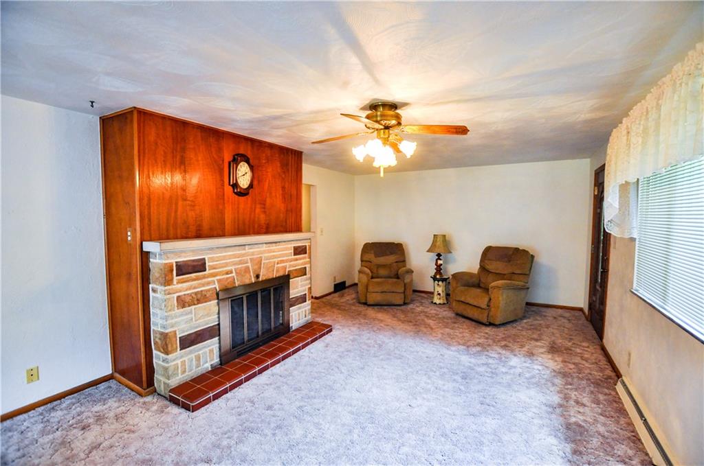 625 Chicora Road Butler, PA 16001 - Photo 3 of 21