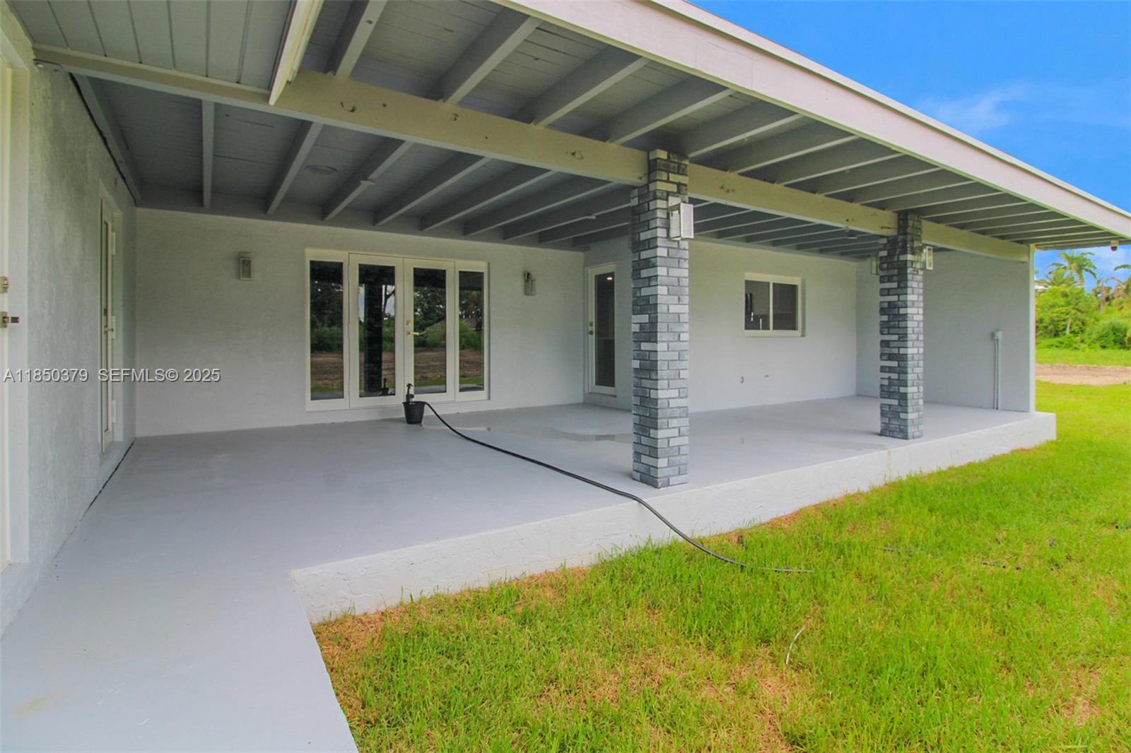14450 Southwest 188th Street Miami, FL 33177 - Photo 6 of 26