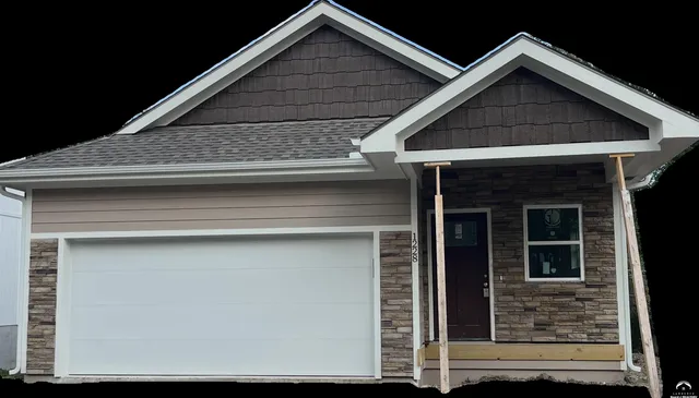 $378,900 | 1232 Walnut Street, Eudora, KS 66025