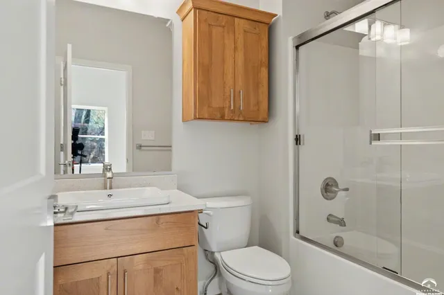 $378,900 | 1232 Walnut Street, Eudora, KS 66025