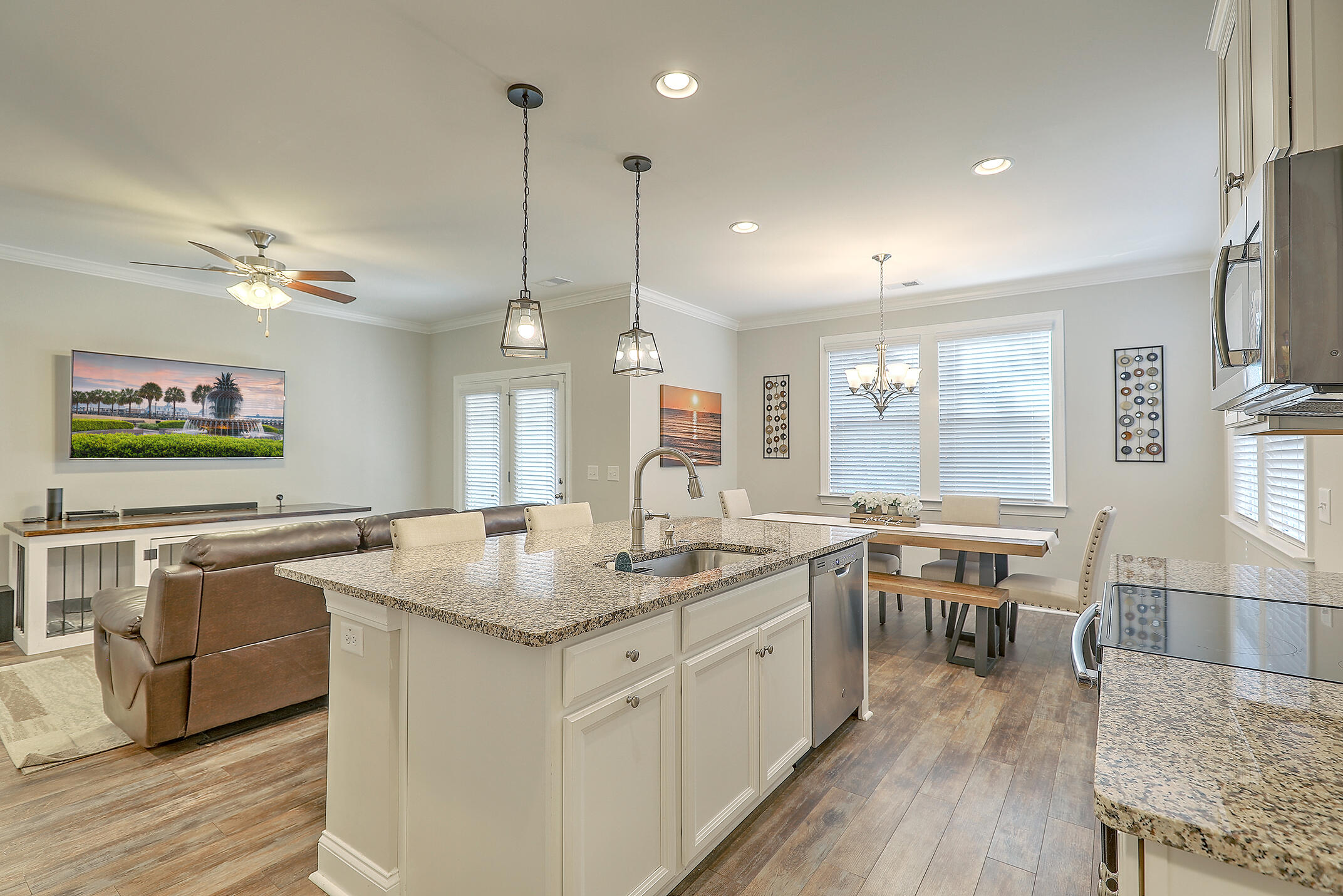 4131 Rigsby Lane Charleston, SC 29414 - Photo 11 of 32 1R3A9221_2_3_4_5_6_7