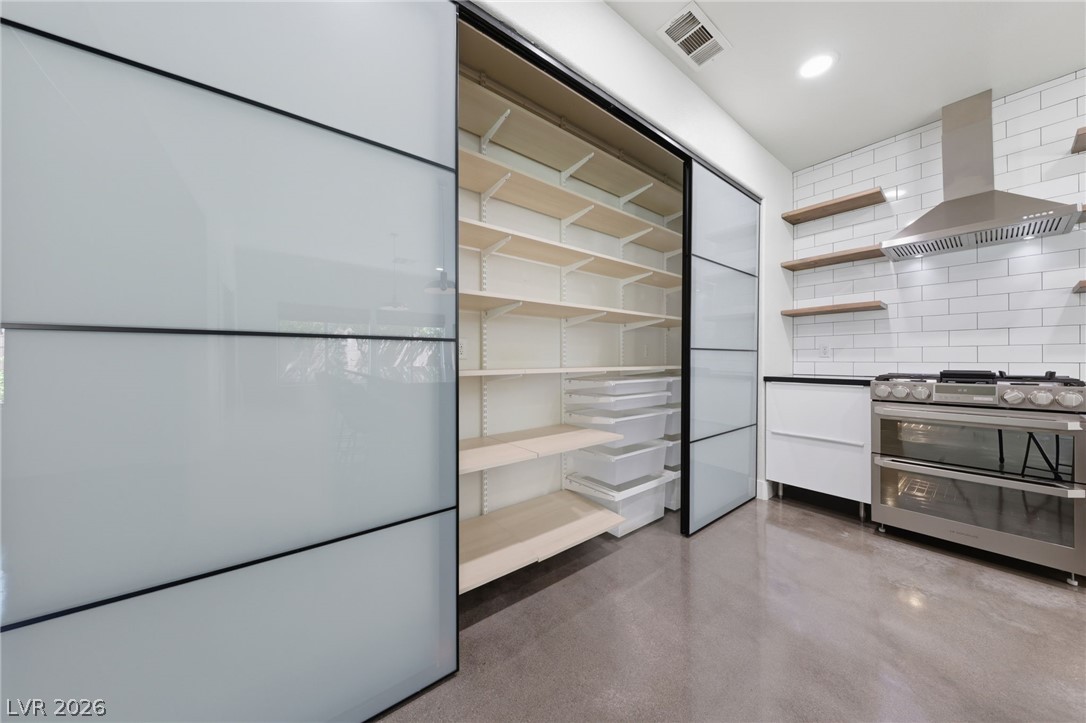 1053 Golden Splendor Court Henderson, NV 89002 - Photo 9 of 22