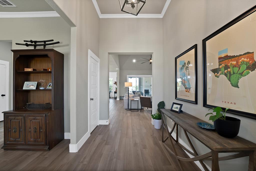 2008 Adams Overlook Weatherford, TX 76088 - Photo 3 of 39