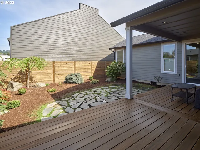 $635,000 | 526 3rd Street, Woodland, WA 98674