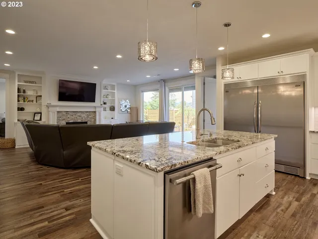 $635,000 | 526 3rd Street, Woodland, WA 98674