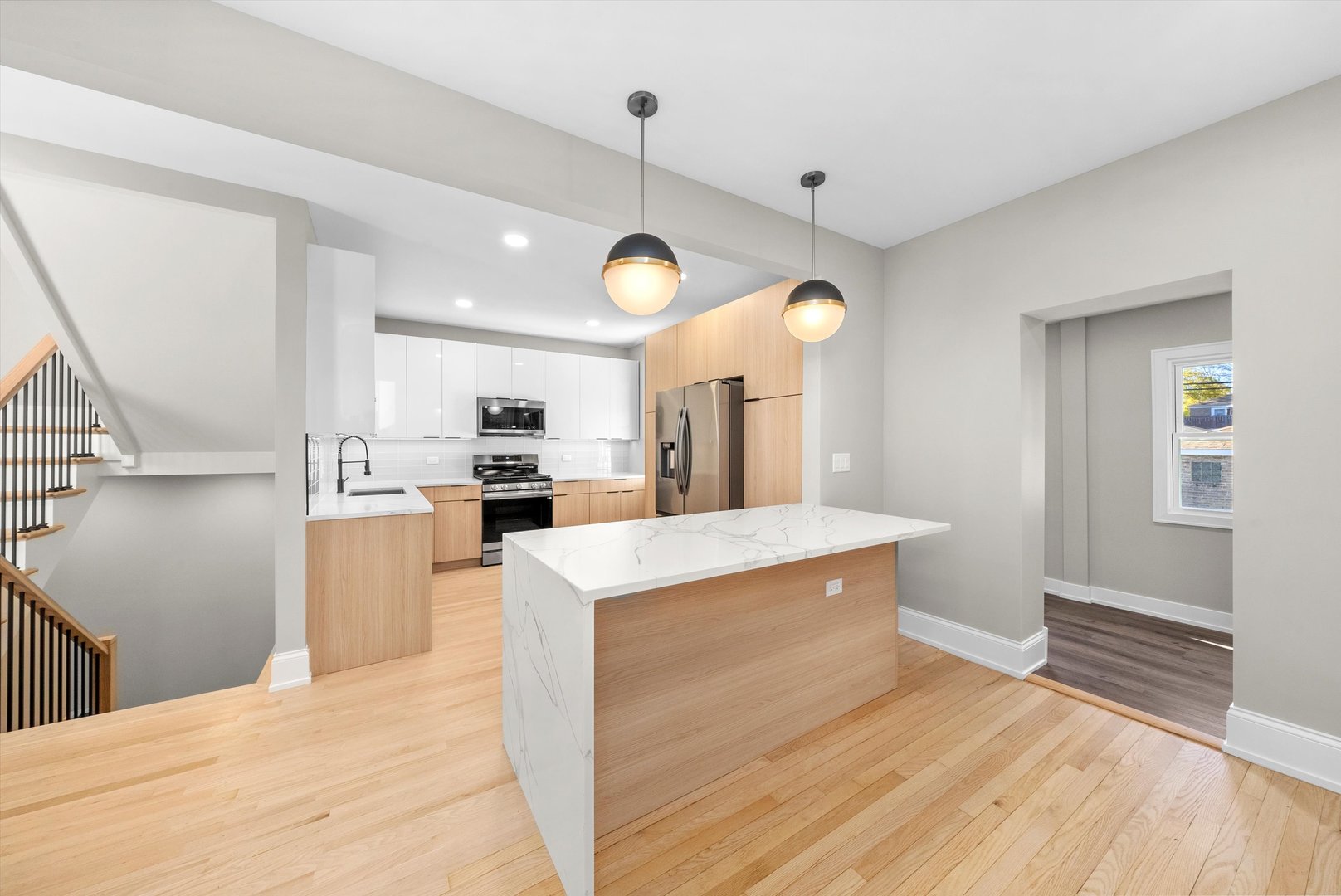 3006 North Sayre Avenue Chicago, IL 60634 - Photo 15 of 51