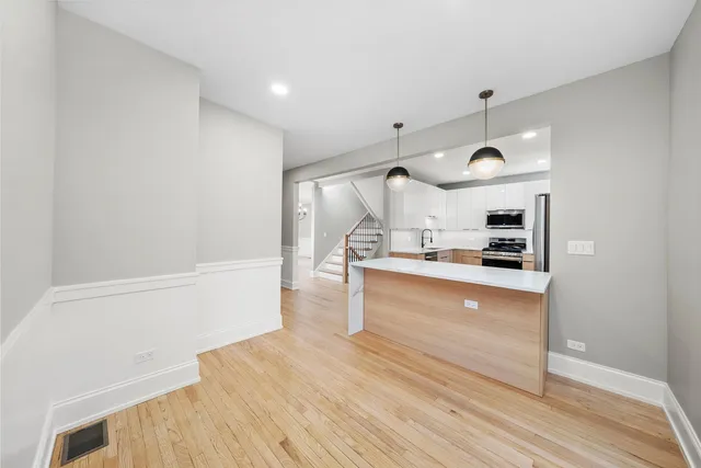 $649,000 | 3006 North Sayre Avenue, Chicago, IL 60634